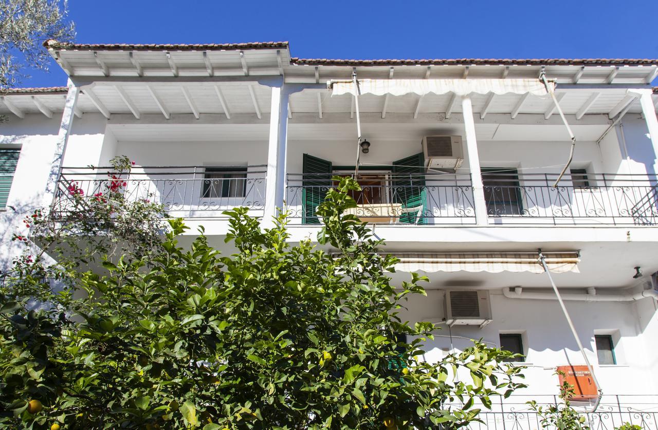 Fraxi Beach Aparthotel Nikiana Exteriör bild